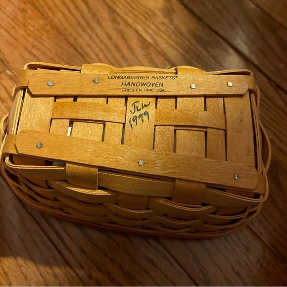 1999 Longaberger Candy Corn Basket w/ Liner & Brochure Halloween & Protector - Picture 4 of 10